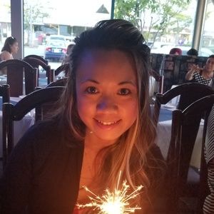 Meet your Posher, Lesley